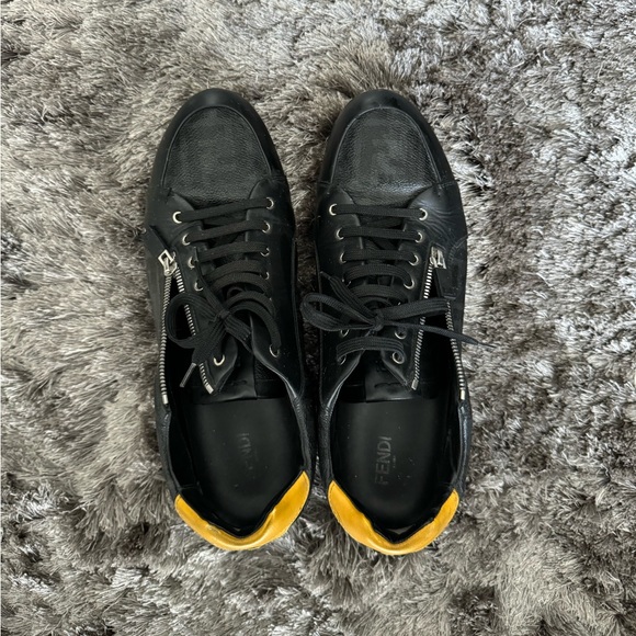Fendi sneakers men’s